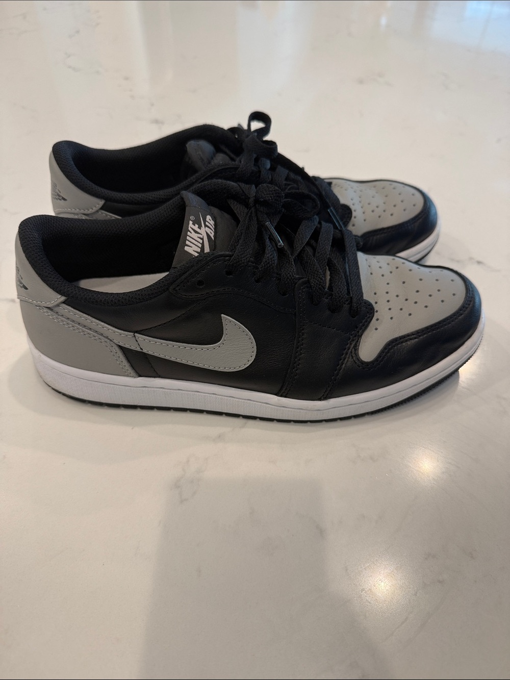 Nike Low-Top Sneakers in Black and Gray